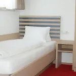 Gaestehaus Brugger Bed and Breakfast Lauterach