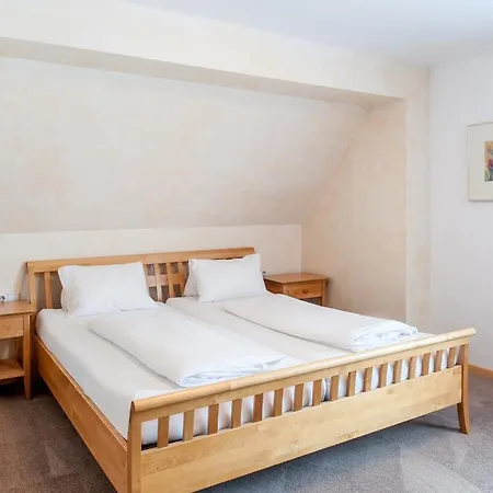 Bed & Breakfast Gaestehaus Brugger