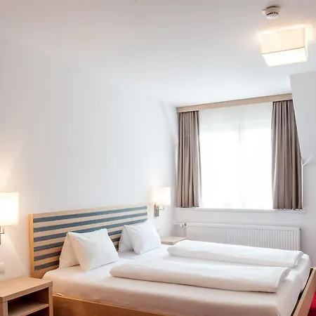 Gaestehaus Brugger 3*