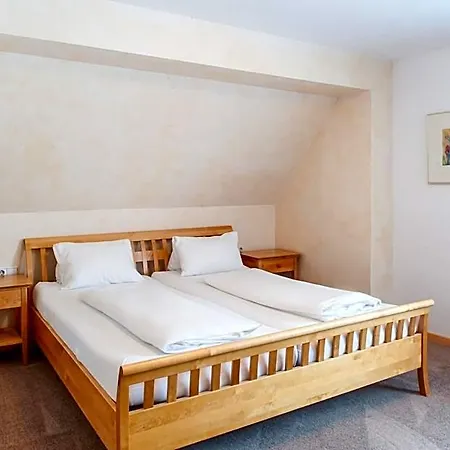 Gaestehaus Brugger Bed & Breakfast
