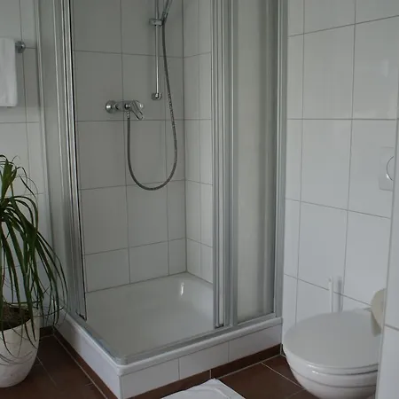 Gaestehaus Brugger Couette-café 3*