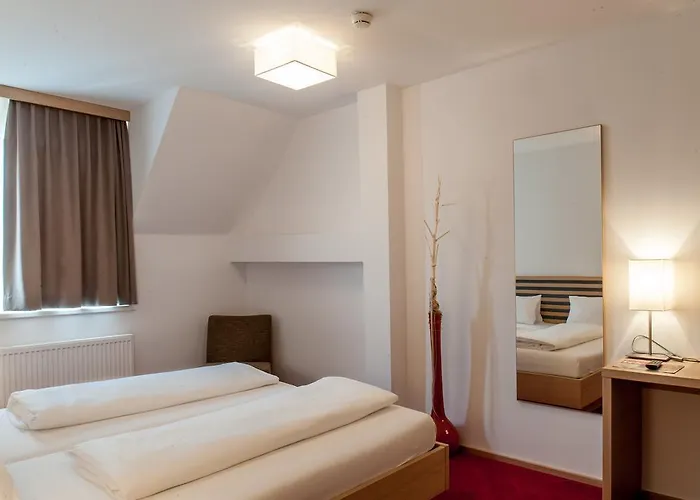 Bed & Breakfast Gaestehaus Brugger 3*