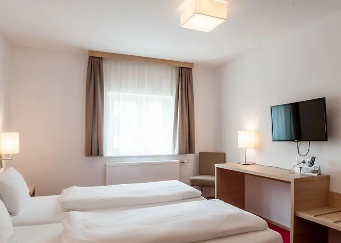 Gaestehaus Brugger Bed & Breakfast 3*